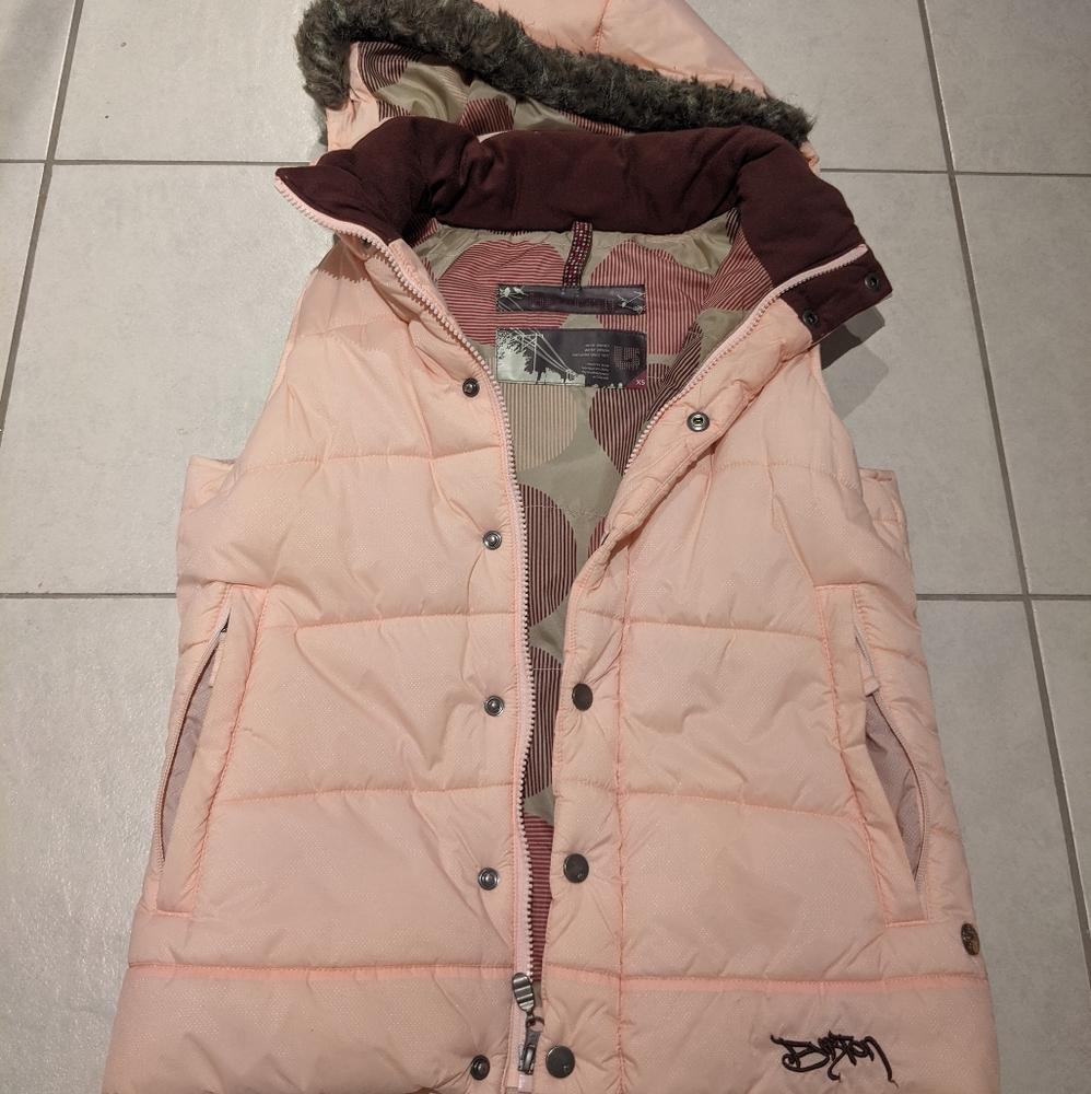burton rancher puffy vest